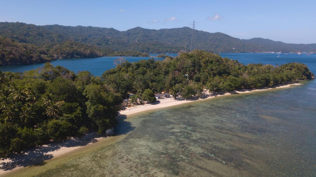 White Sands Beach Resort Lembeh Bitung Exterior photo