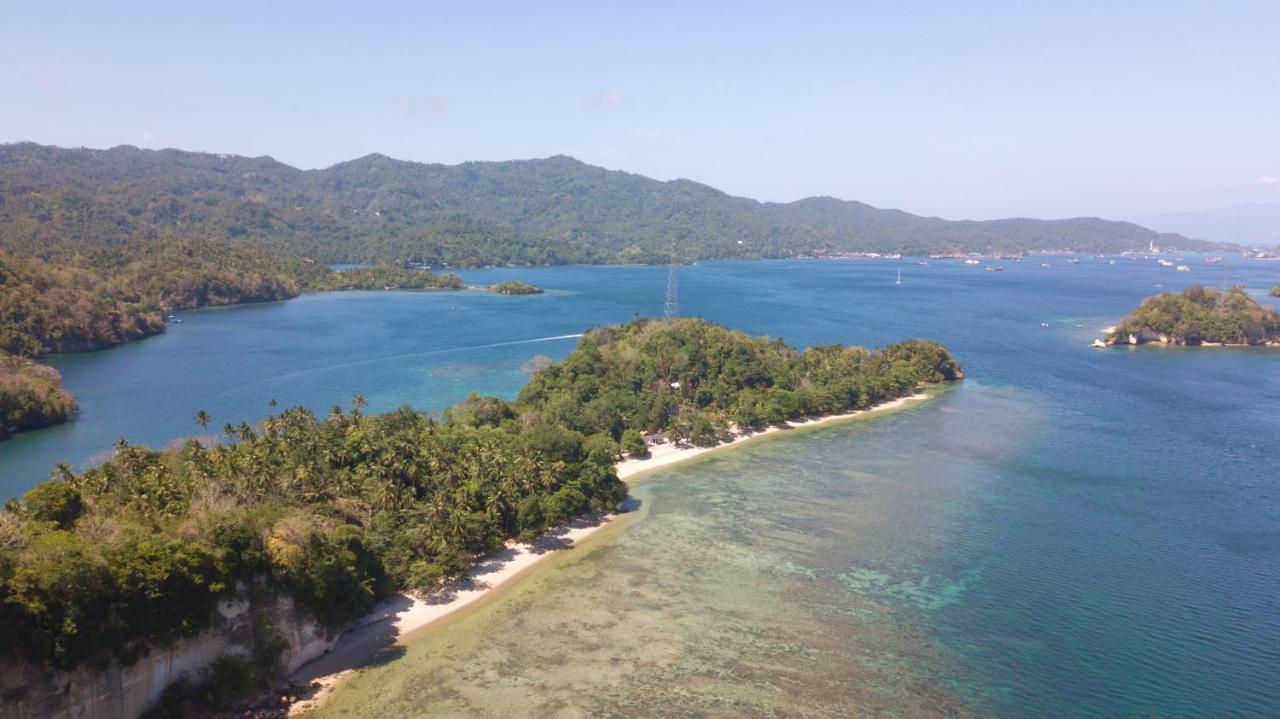 White Sands Beach Resort Lembeh Bitung Exterior photo