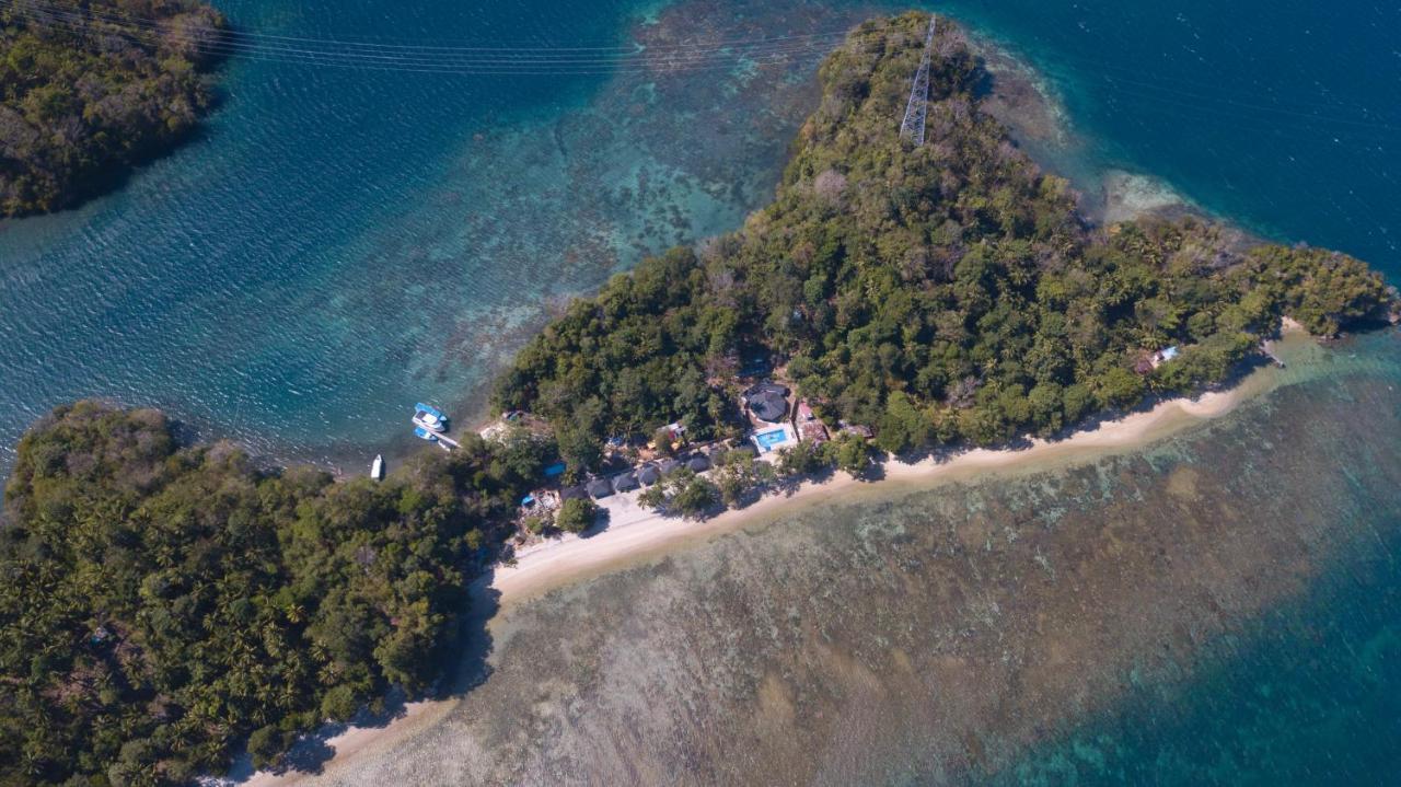 White Sands Beach Resort Lembeh Bitung Exterior photo